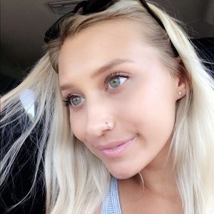 Meet your Posher, Landree